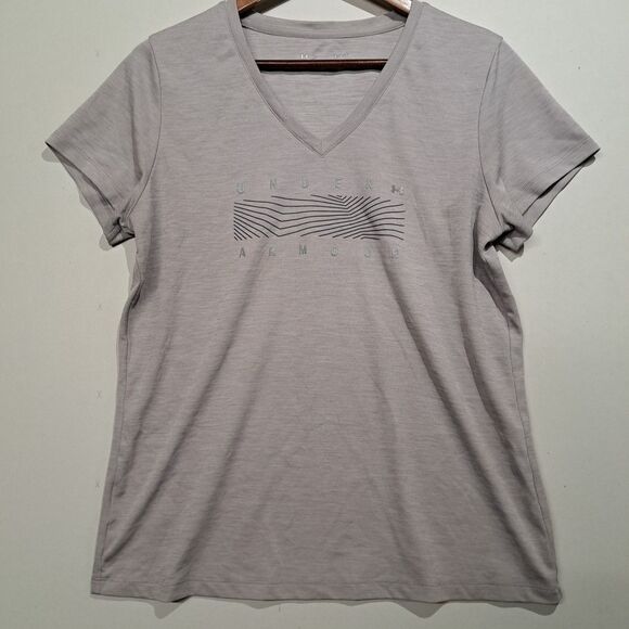 Under armour Tops - Under Armour Heatgear T Shirt Womens Large L LG V Neck Gray